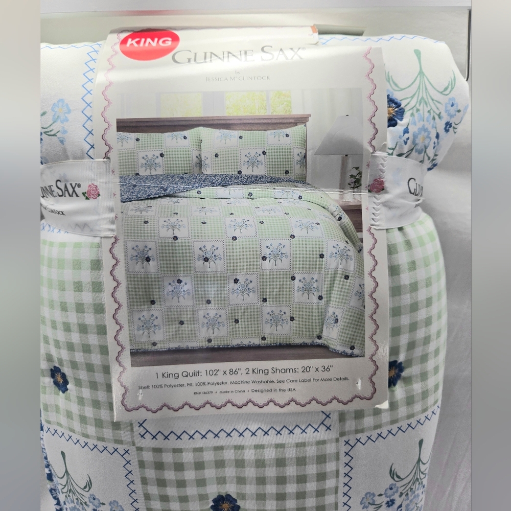 Gunne Sax by Jessica McClintock Floral Ruffle Quilt Set King 102"X86" New